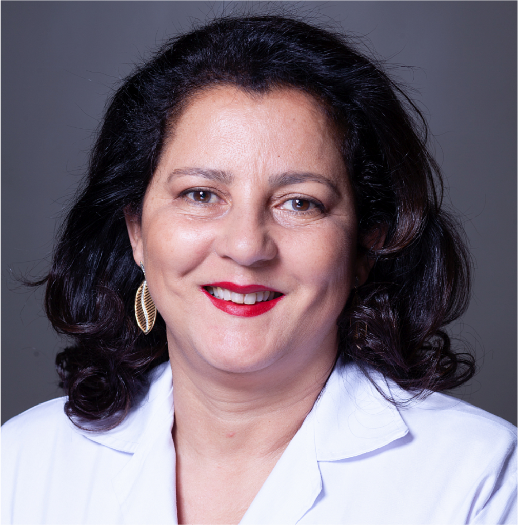 Sandra Silvério-Lopes